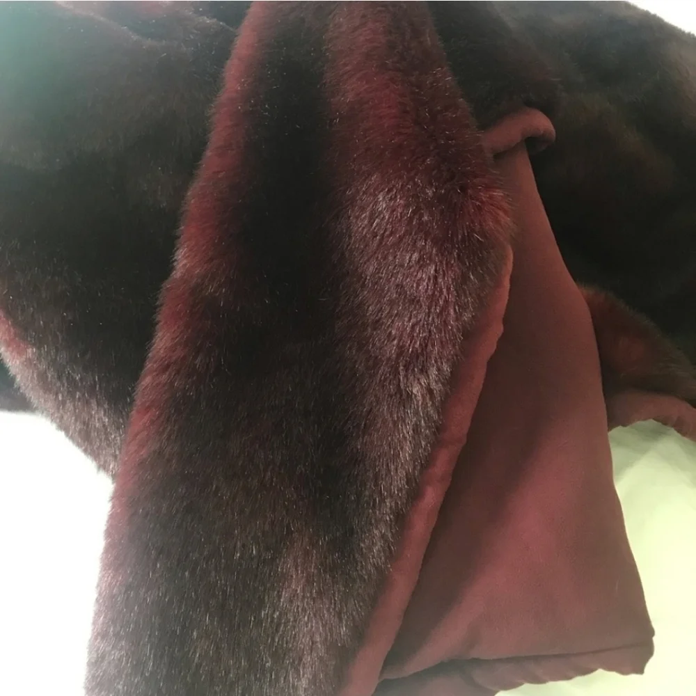 POTTERY BARN THROW BLANKET BURGUNDY‎ RED MAROON FAUX FUR SUEDE Soft Plush